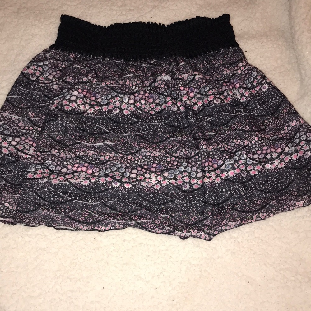Skater skirt.